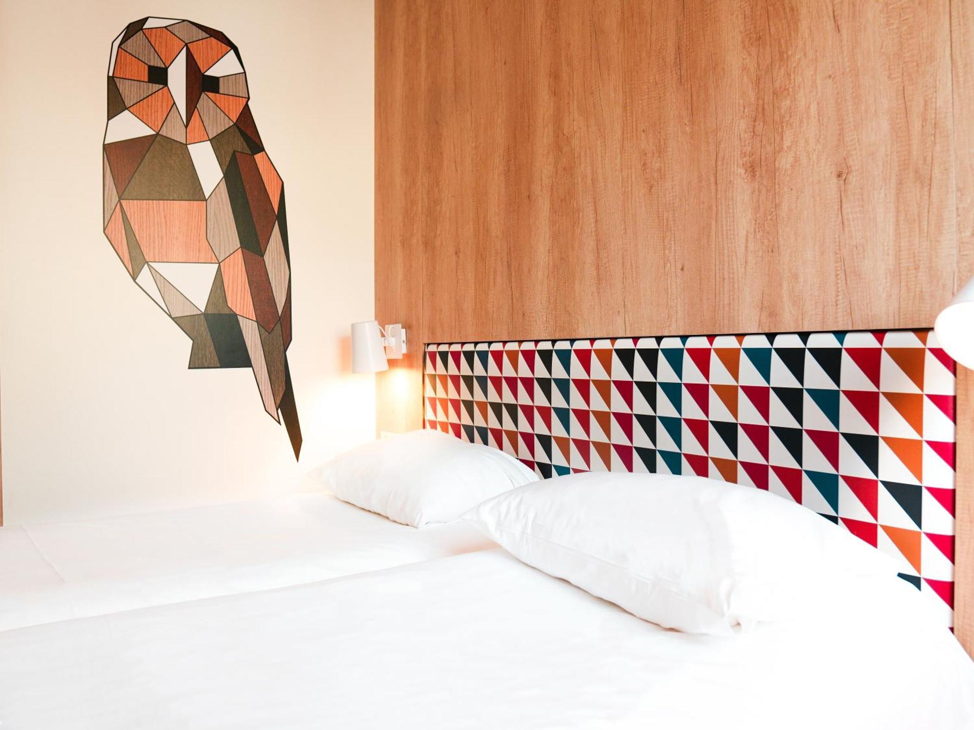 Готель Ibis Styles Caen Centre Historique Екстер'єр фото