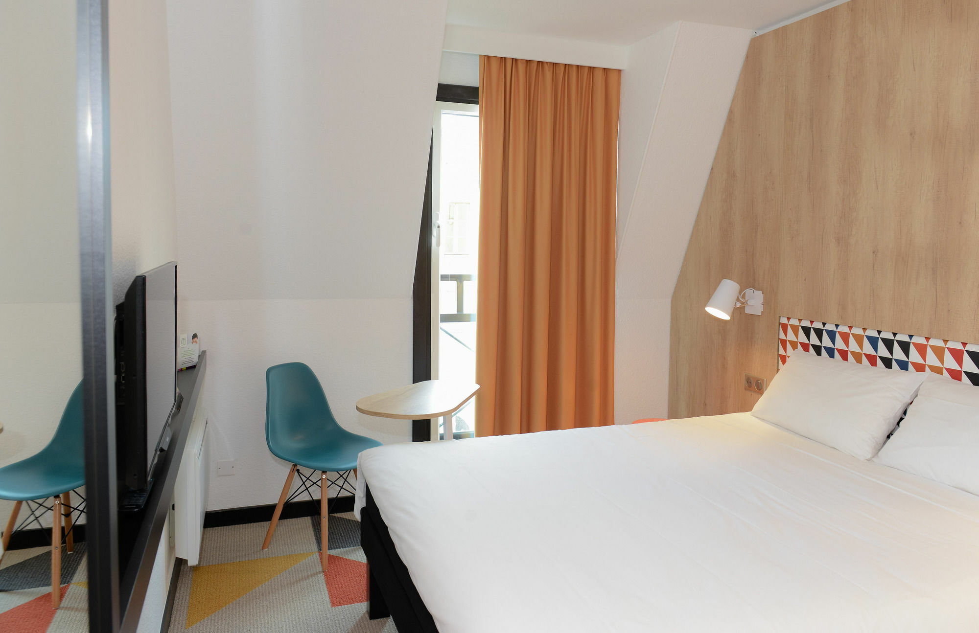 Готель Ibis Styles Caen Centre Historique Екстер'єр фото